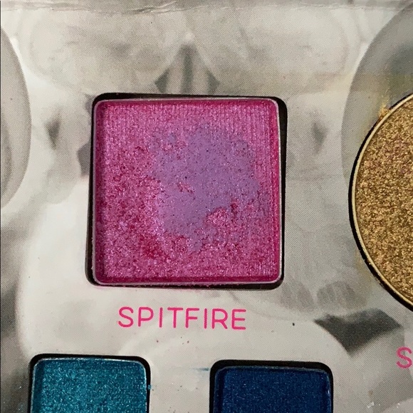 Kristin Leanne x UD eyeshadow palette - Picture 6 of 8